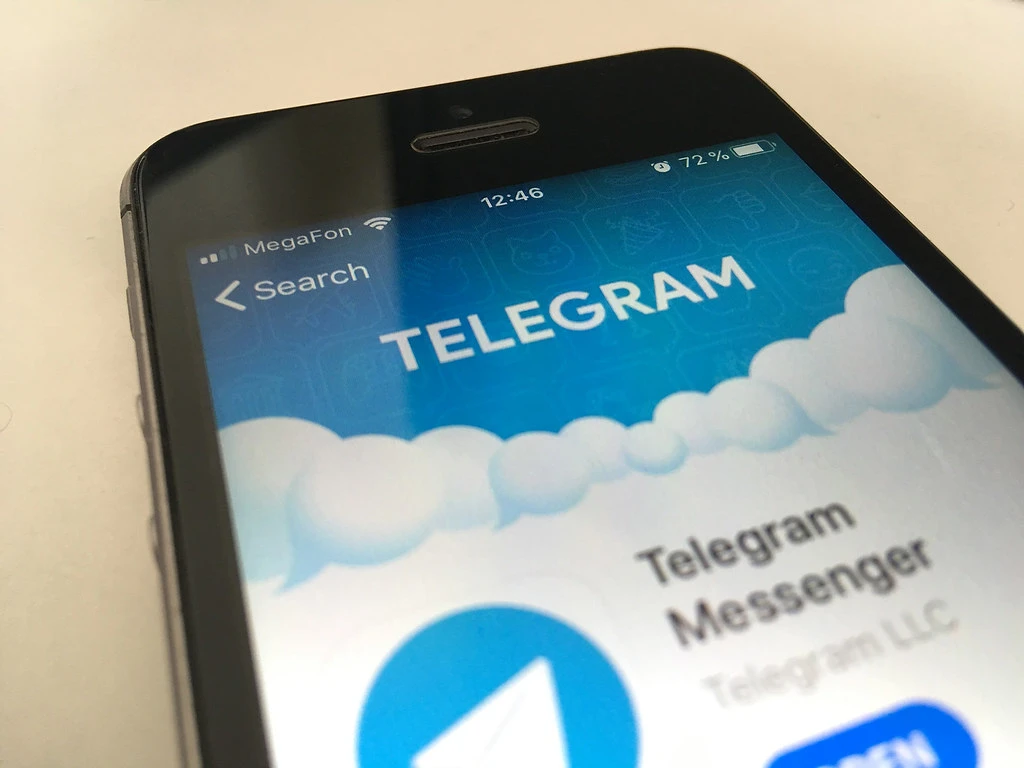 Роскомнадзор «поможет» крупным блогерам вести телеграм-каналы