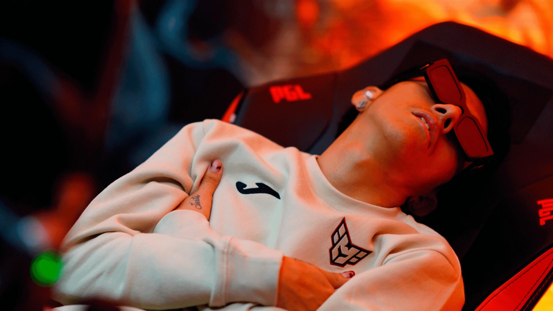Киберспортсмен по Dota 2 уснул прямо во время матча — его так и не смогли разбудить
