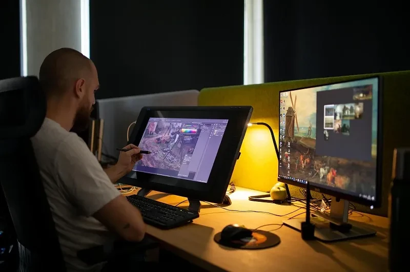 Warhorse Studios открывает новый офис, но пока остаётся в Чехии