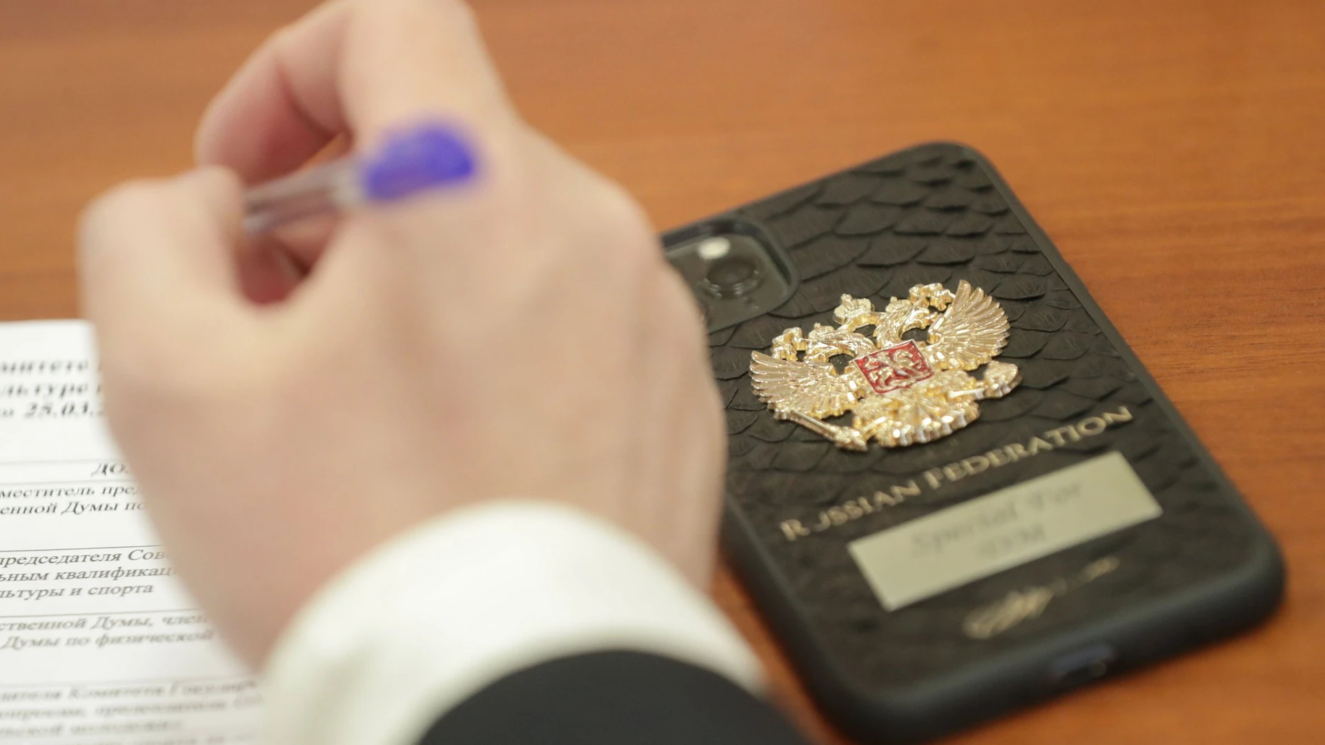 Госдума приняла закон о «национальном мессенджере». Его уже готовят к релизу