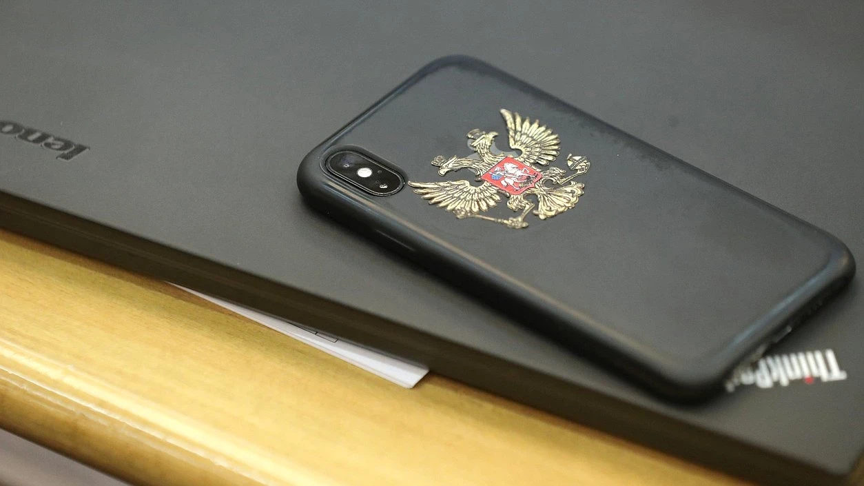 Россиян напугали блокировкой WhatsApp с 1 августа, но в Госдуме историю назвали «вбросом»